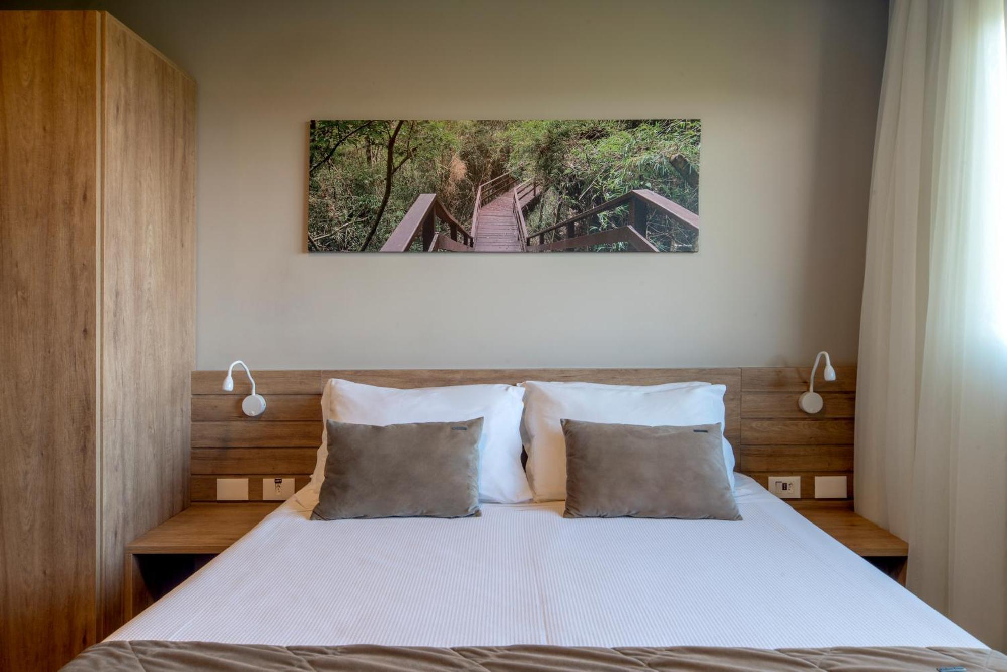 Laghetto Resort Golden Грамаду Екстериор снимка