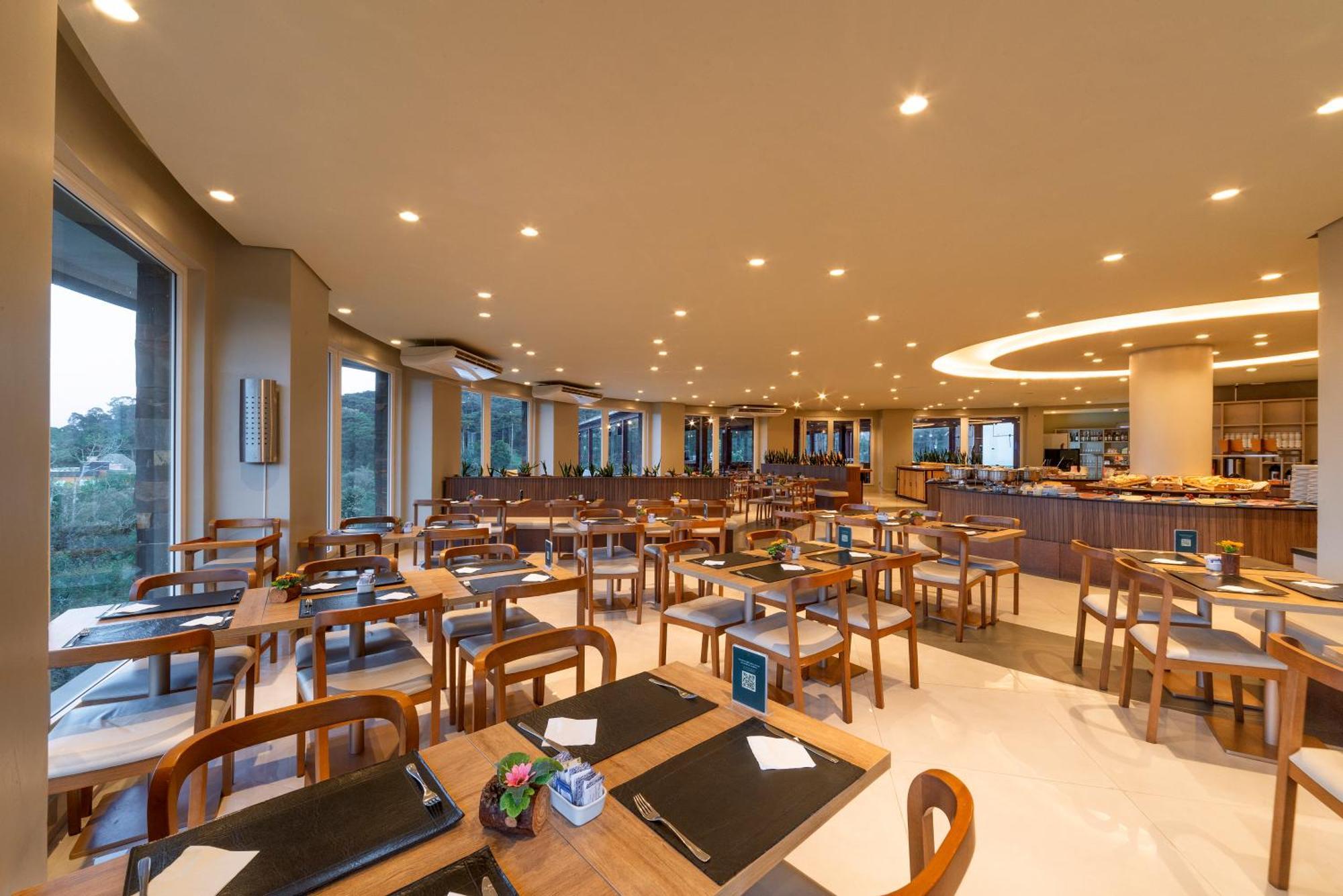 Laghetto Resort Golden Грамаду Екстериор снимка