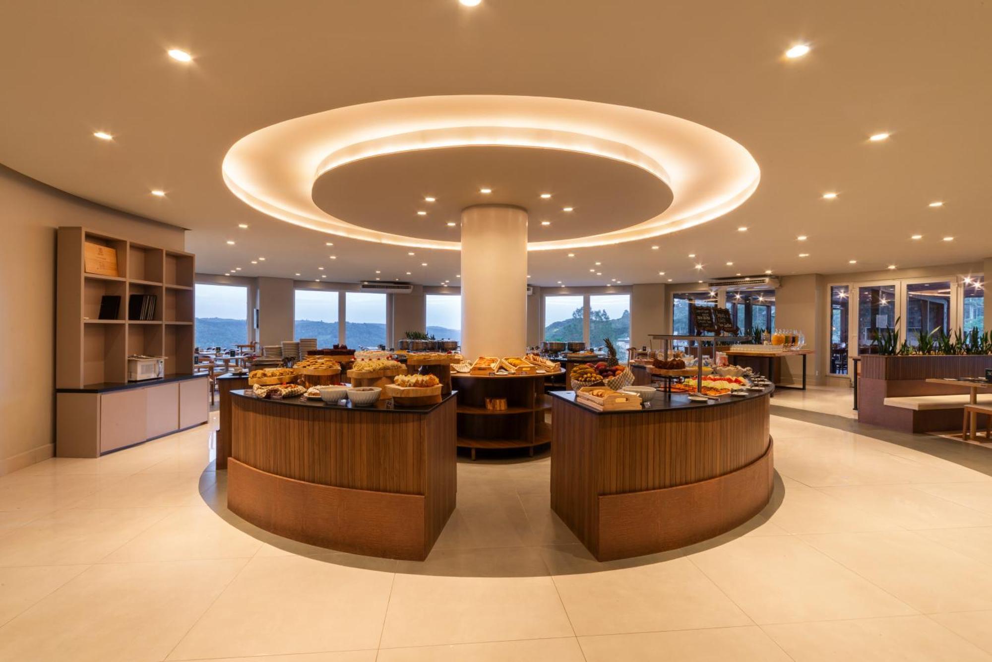 Laghetto Resort Golden Грамаду Екстериор снимка